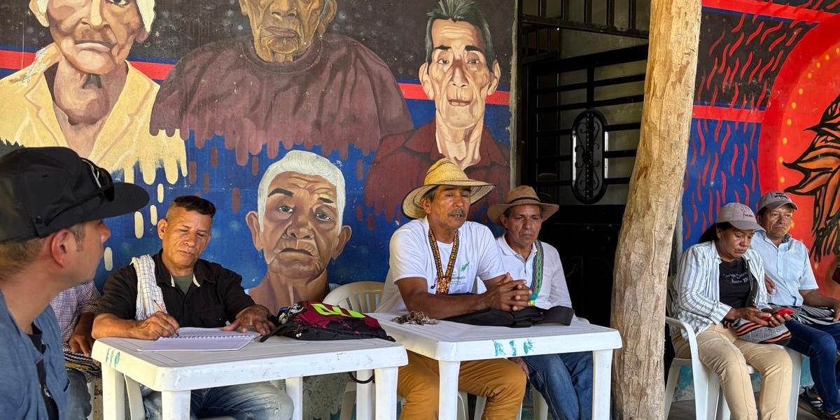 Besuch mit Gespräch bei der Indigenen Gemeinde Pijao Palma Alta.